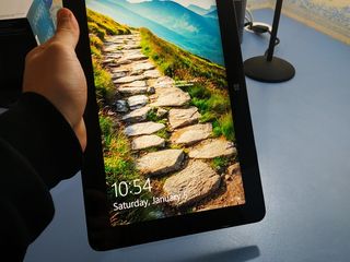 Dell Venue 11 pro RAM 2 GB, ROM 64GB, FullHd ecran IPS+ 3G foto 1