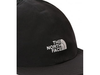 north face runner