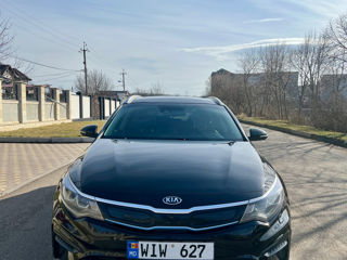 KIA Optima foto 1