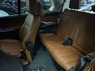 BMW X7 foto 12