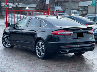 Ford Fusion foto 3