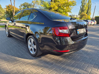 Skoda Octavia foto 3