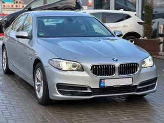 BMW 5 Series foto 5