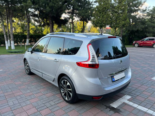 Renault Grand Scenic foto 4