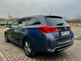 Toyota Auris foto 6