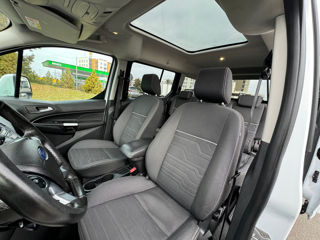 Ford Tourneo Connect foto 12