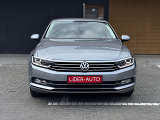 Volkswagen Passat foto 2