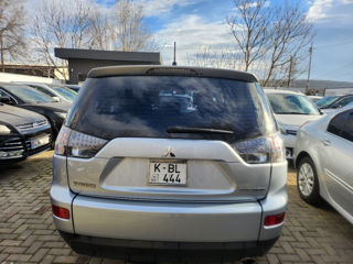 Mitsubishi Outlander foto 11