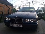 BMW 3 Series foto 1