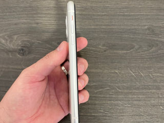 IPhone 11 128 gb foto 3