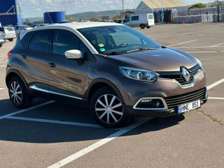 Renault Captur фото 8