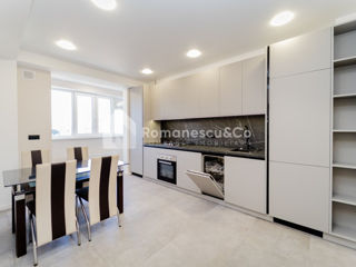 Apartament cu 2 camere, 70 m², Botanica, Chișinău foto 14