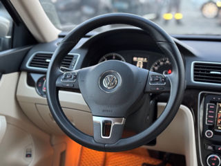 Volkswagen Passat foto 11