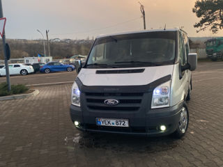 Ford Transit foto 2