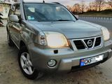 Nissan X-Trail foto 1