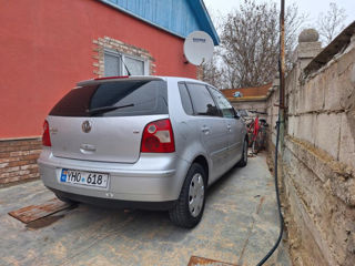 Volkswagen Polo foto 4