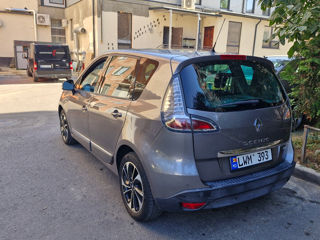 Renault Scenic foto 2