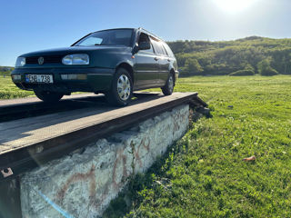 Volkswagen Golf foto 8