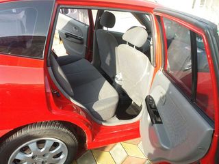 Kia Rio foto 7