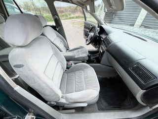 Volkswagen Golf foto 8