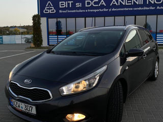 KIA Ceed foto 2