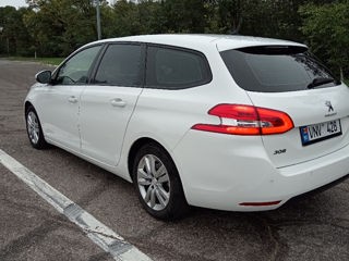 Peugeot 308 foto 9