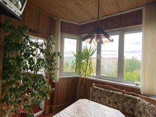 4-комн. кв., 78 м², 8/9 эт.