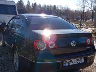 Volkswagen Passat foto 4