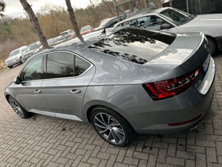 Skoda Superb foto 10