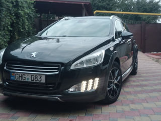 Peugeot 508 foto 1