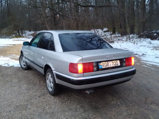 Audi 100 foto 5