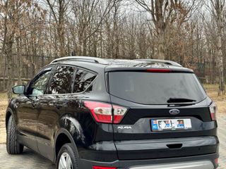 Ford Kuga foto 3