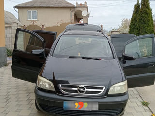 Opel Zafira, 2004 г.