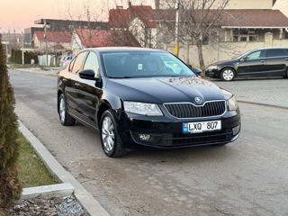 Skoda Octavia foto 2