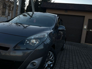 Renault Grand Scenic foto 3