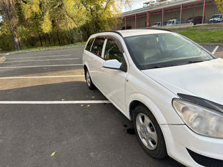 Opel Astra foto 4