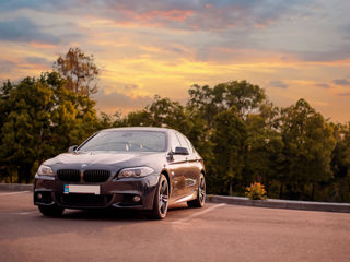 BMW 5 Series foto 5