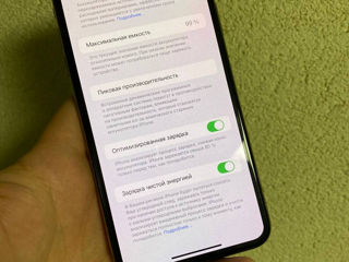 Iphone 11 Pro MAx 256 gb 5700 MDL foto 2