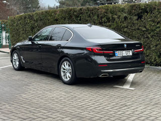 BMW 5 Series foto 3