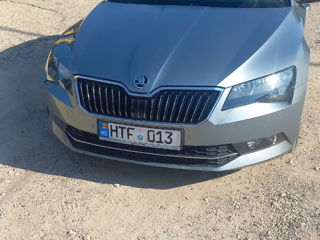 Skoda Superb foto 4