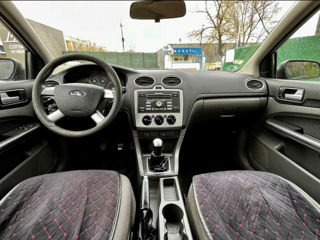 Ford Focus foto 6