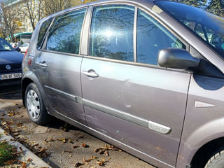 Renault Scenic foto 10