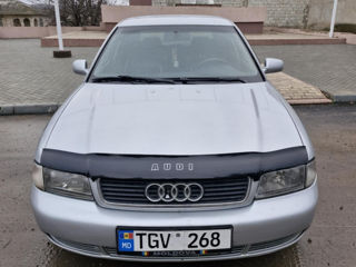 Audi A4 foto 2