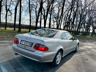 Mercedes CLK-Class foto 3