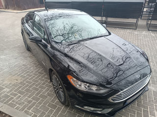 Ford Fusion foto 6