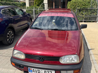 Volkswagen Golf foto 1