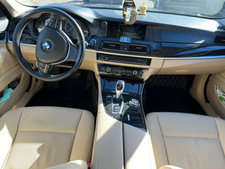 BMW 5 Series foto 7