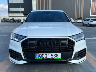 Audi Q7 foto 1