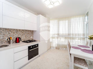 Apartament cu 2 camere, 64 m², Centru, Chișinău foto 4