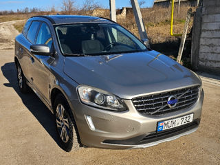 Volvo XC60 foto 3